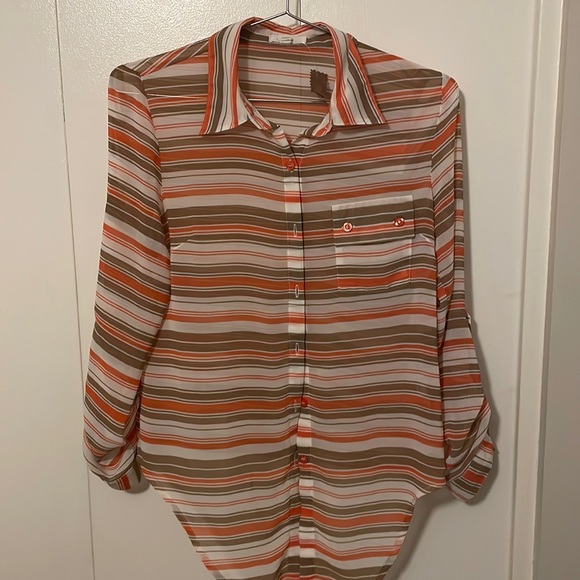 Light Buttondown Blouse - Picture 1 of 2